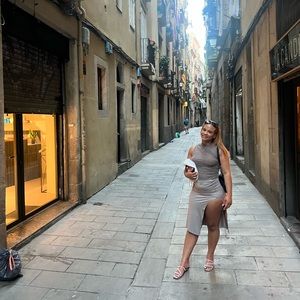 Meet your Posher, Melanie